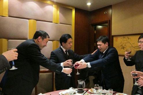 酒桌文化应酬技巧_职场酒局应酬学_中国式饭局人脉学下载