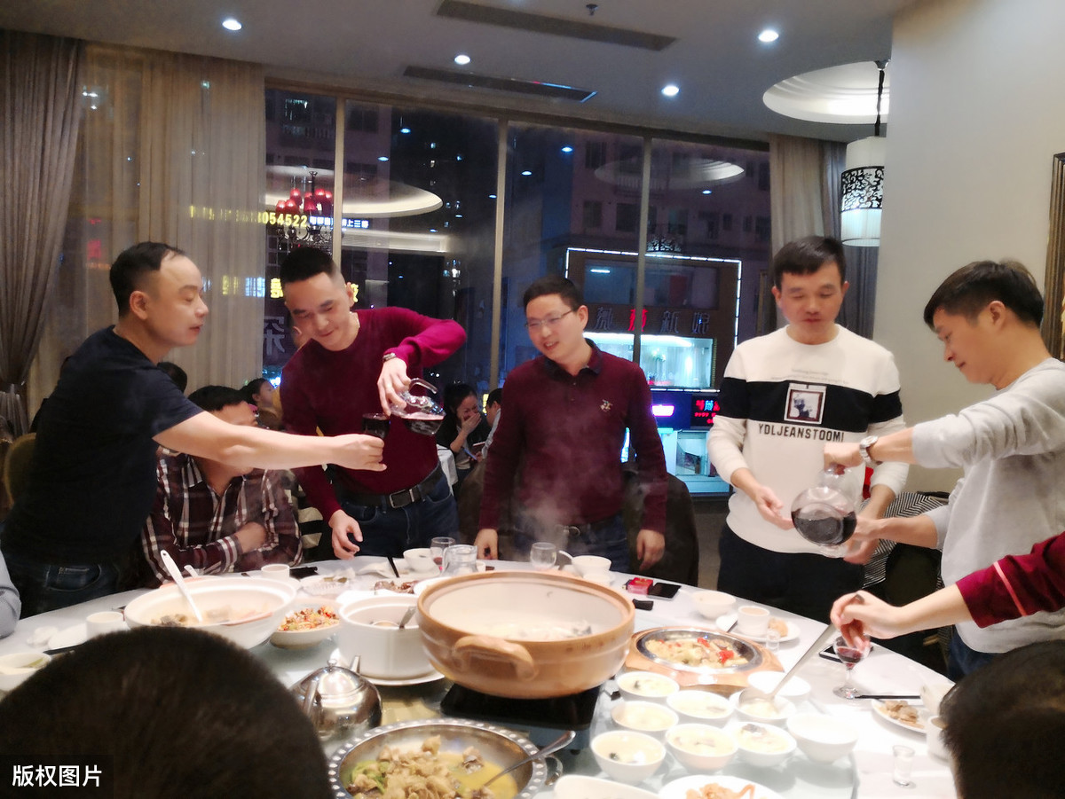 中国式饭局人脉学下载_职场饭局应酬话术_职场饭局挡酒技巧